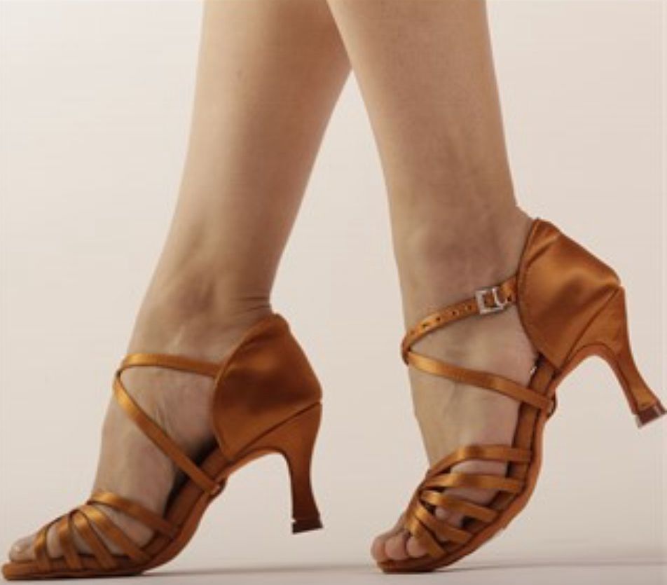 Zapatos de danza de tacón